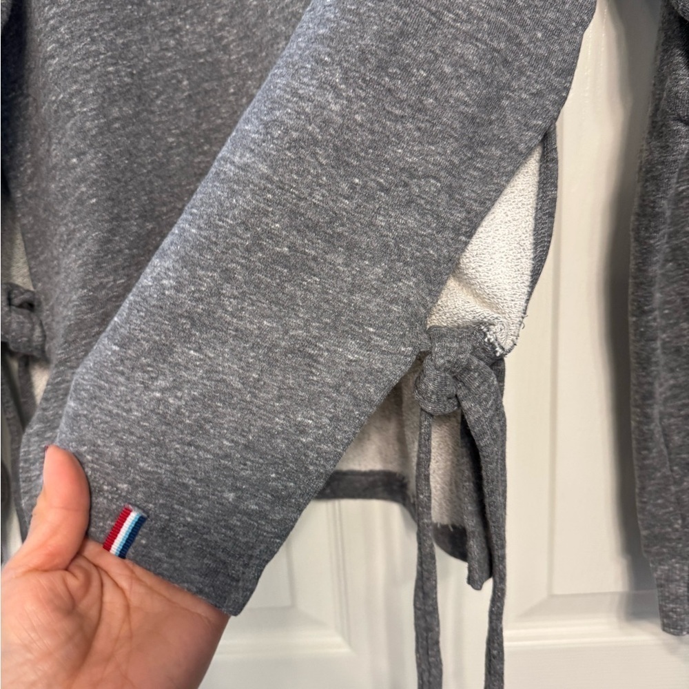 Love sweatshirt - Picture 3 of 4